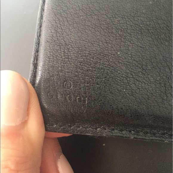 Gucci / Purchased at Gucci NY 2006. - Picture 3 of 4